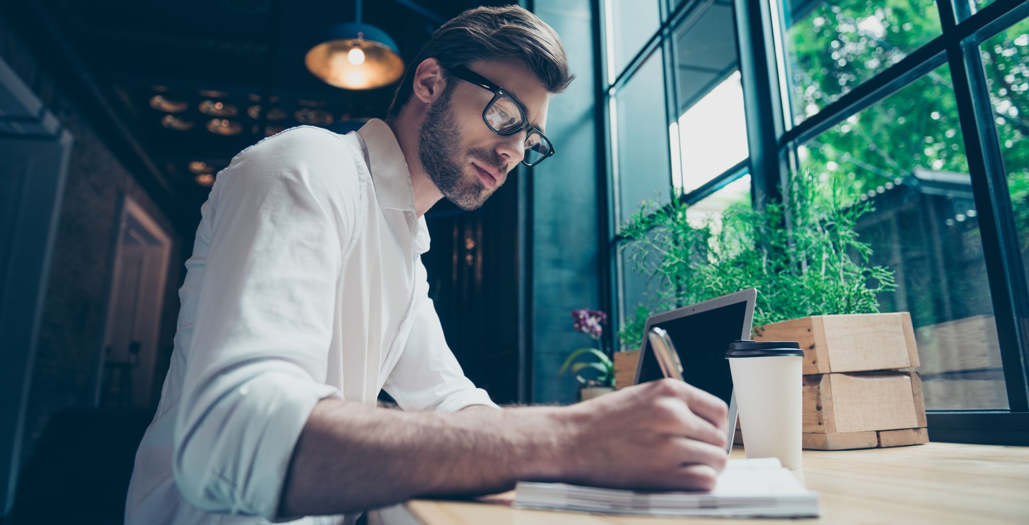 Preview image of The Ultimate Guide to Creating a Successful Writing Portfolio
